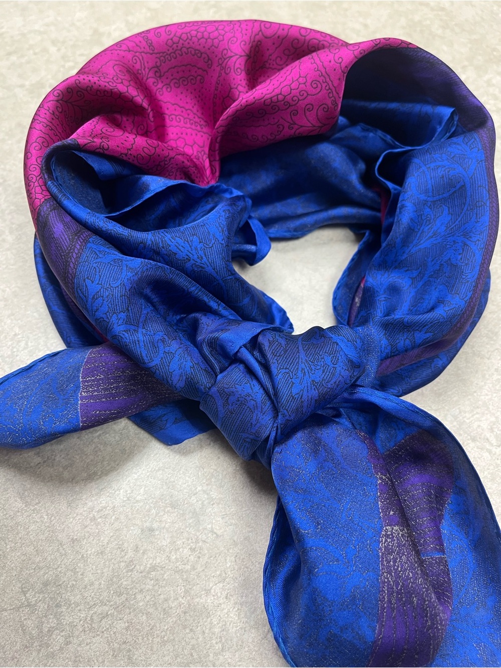 VTG Lanvin Paris 100% Silk Scarf Paisley Tassel Blue Magenta Purple 30” Italy - Picture 11 of 11